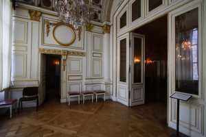 hall d'un bâtiment luxueux