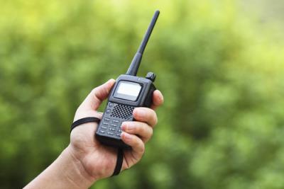 L'importance d'utiliser un talkie-walkie- Utile et pratique